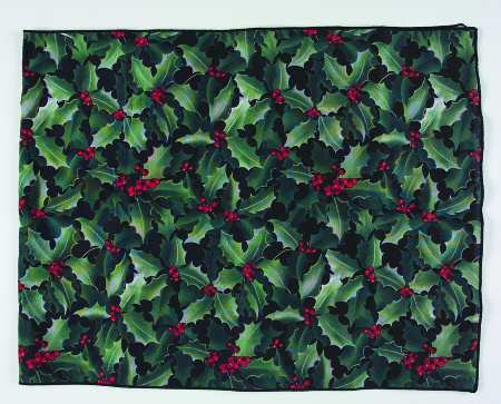 Holly 14" X 37" Cloth Table Runner