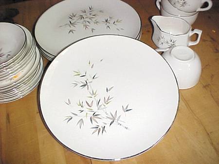 Silver Willow Dinner Plate