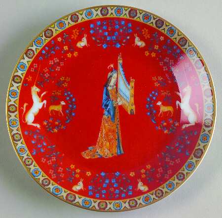 Dame A La Licorne Canape Plate