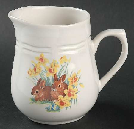 Daffodil Bunny Creamer