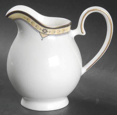 Avebury Creamer