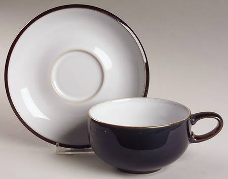 Jet Flat Cup & Saucer Set
