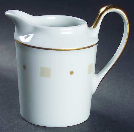 Baltik White & Sand (Ivory) Creamer