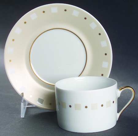 Flat Cup & Saucer Set
