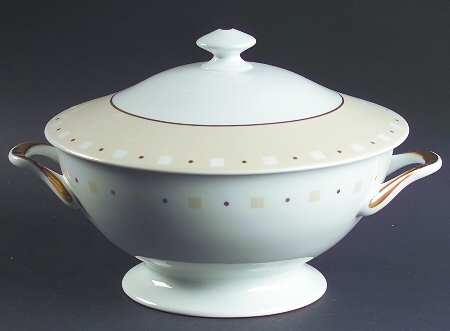 Baltik White & Sand (Ivory) Tureen &  Lid