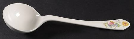 DIS12 Tureen Ladle