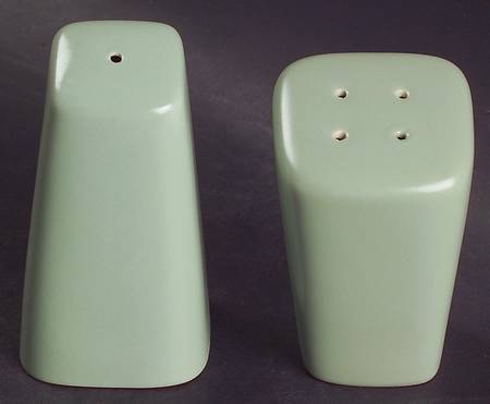Ang.L Fern (Green) Salt & Pepper Set