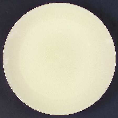 Drama Cream Coupe Dinner Plate