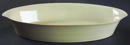 Drama Cream 13" Oval Baker