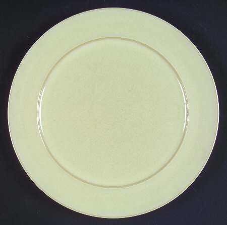 Drama Cream Salad Plate