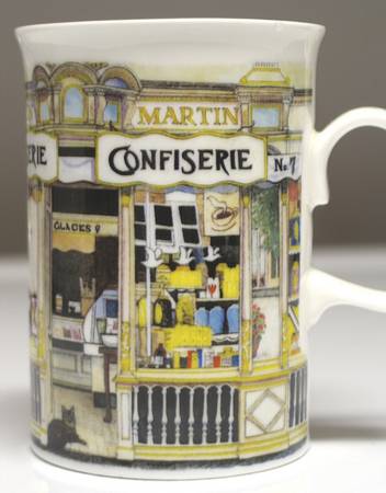 Au Coin de la Rue by Dunoon