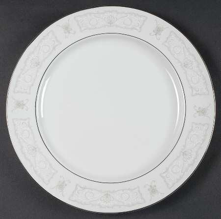 Antoinette 12" Chop Plate (Round Platter)