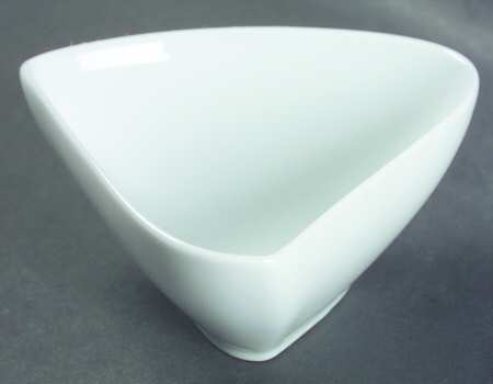 Serve 5" Triangular Serving Bowl
