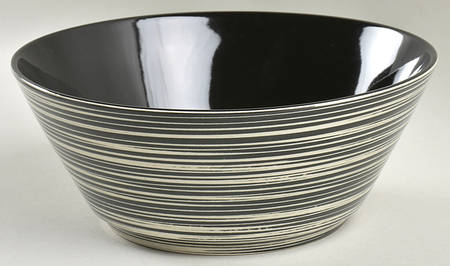Tronada Noche 9" Round Vegetable Bowl