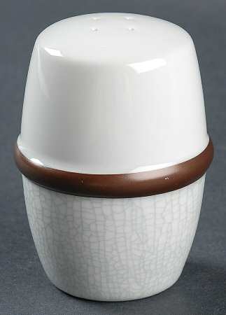 Mettalise Bronze Pepper Shaker