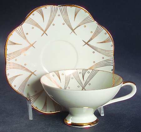 DWX4 Footed Cup & Saucer Set by D & R W-Bavaria