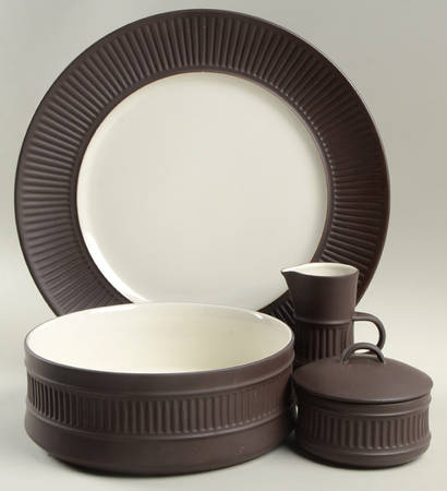 Flamestone Brown (Newer) 5 Piece Hostess Set