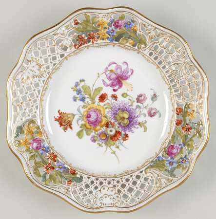 DRE102 Luncheon Plate