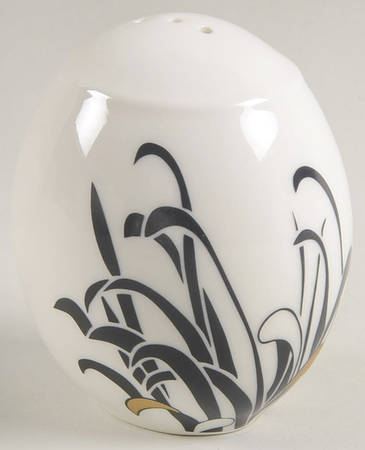 Chrysanthemum Pepper Shaker
