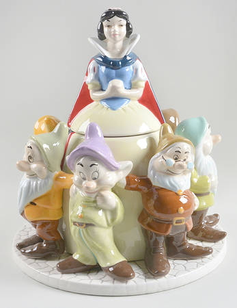 Cookie Jars Figural Cookie Jar & Lid