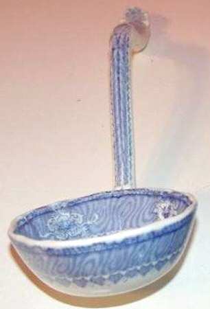 DAV27 Tureen Ladle