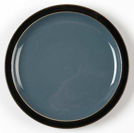 Duets Black and Blue Salad/Dessert Plate