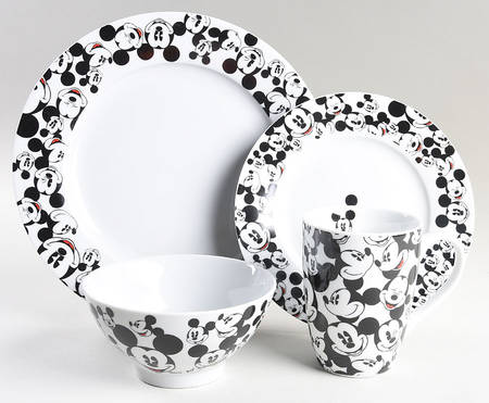 All Over Mickey & Minnie 4 Piece Place Setting
