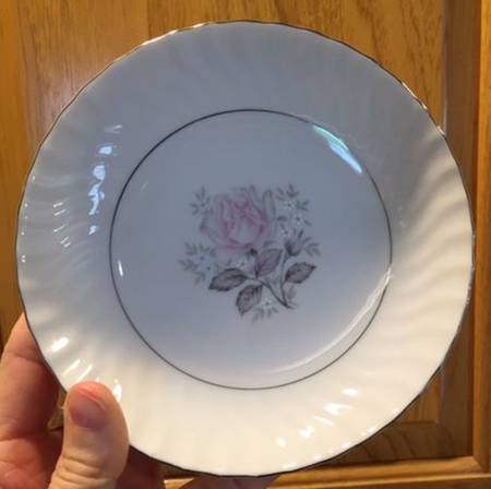 Romance Fruit/Dessert (Sauce) Bowl