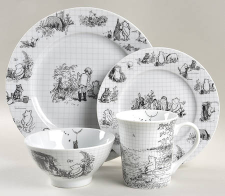 Winnie the Pooh Sketchbook 4 Piece Place Setting