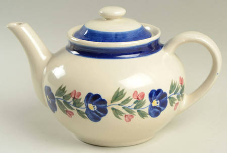 DNP7 Teapot & Lid by Designpac