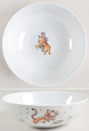 Pooh Christmas 9" Round Vegetable Bowl