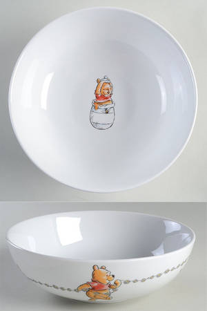 Winnie the Pooh Daisy Chain 9" Salad Serving Bowl
