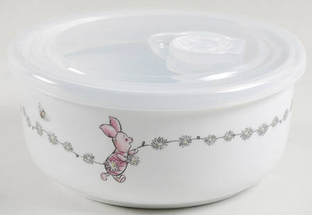 Winnie the Pooh Daisy Chain Small Serve & Store Bowl & Lid
