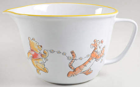 Winnie the Pooh Daisy Chain Batter Bowl
