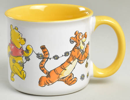Winnie the Pooh Daisy Chain Mug