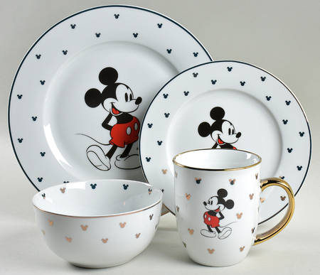 Mickey Classic Gold 4 Piece Place Setting