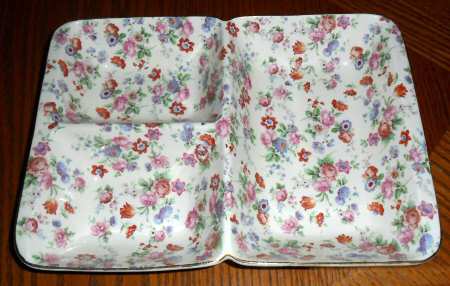 DORSET (CHEERY CHINTZ, GOLD TRIM) 3-Part Relish