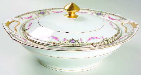 EAM3 (CREAM RIM) Round Covered Vegetable by E & A Muller