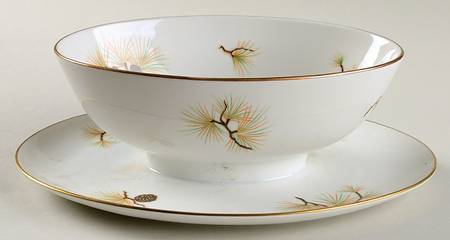 Canadian Pine Gravy Boat with Attached Underplate