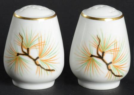 Canadian Pine Salt & Pepper Set