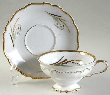 Eldorado White Footed Cup & Saucer Set