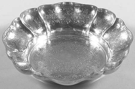 ELB19 (Silverplate, Hollowware) Embossed Silverplate Fluted Sweet Dish
