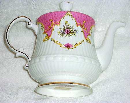 Chatsworth Teapot & Lid