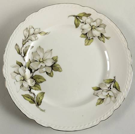 Silver Gardenia (Rim, Scalloped) by Embassy (American)
