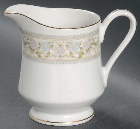 Arcadia Creamer