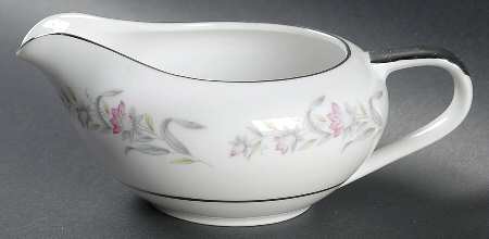 Bella Flora Creamer
