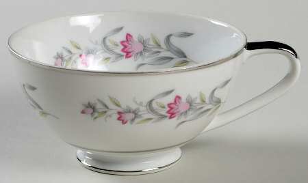 Bella Flora Footed Cup