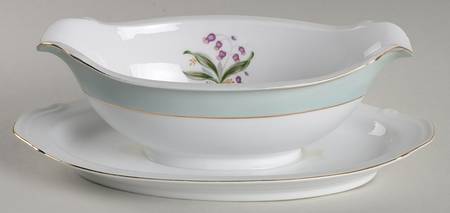 Blue Belle Gravy Boat with Attached Underplate