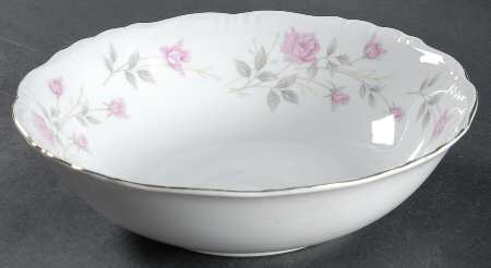 Dresdina 9" Round Vegetable Bowl