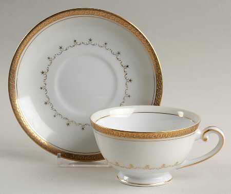 First Lady Footed Cup & Saucer Set